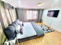  of property in Bassonia