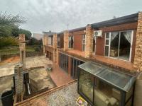  of property in Glenvista