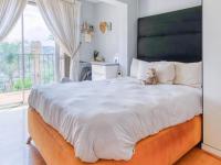  of property in Glenvista