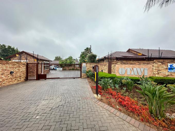 2 Bedroom Simplex for Sale For Sale in Radiokop - MR712208