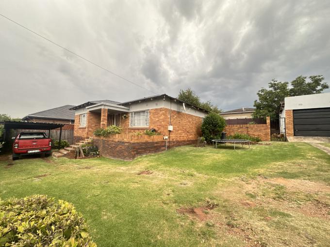 2 Bedroom House for Sale For Sale in Whiteridge - MR712233