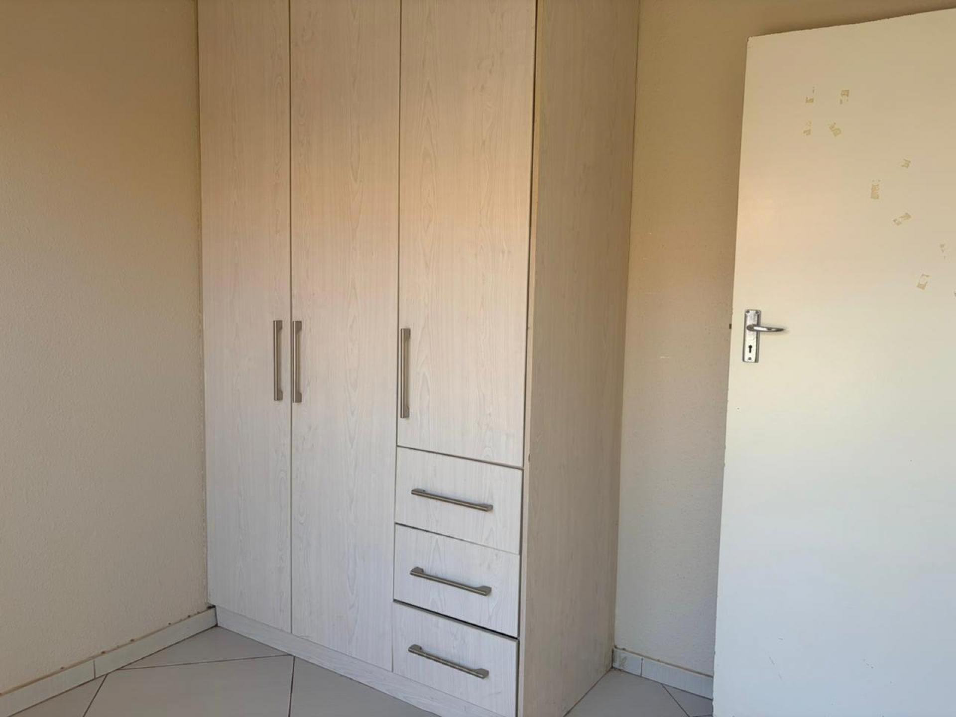  of property in Rosslyn