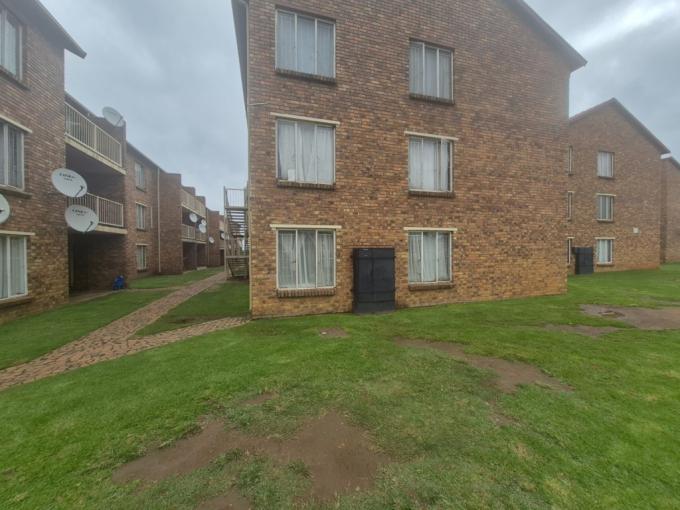 3 Bedroom Apartment for Sale For Sale in Elspark - MR712239