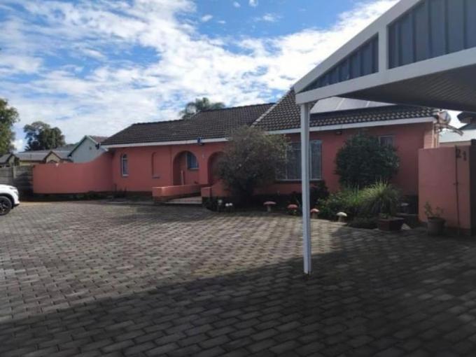 3 Bedroom House for Sale For Sale in Brackenhurst - MR712240