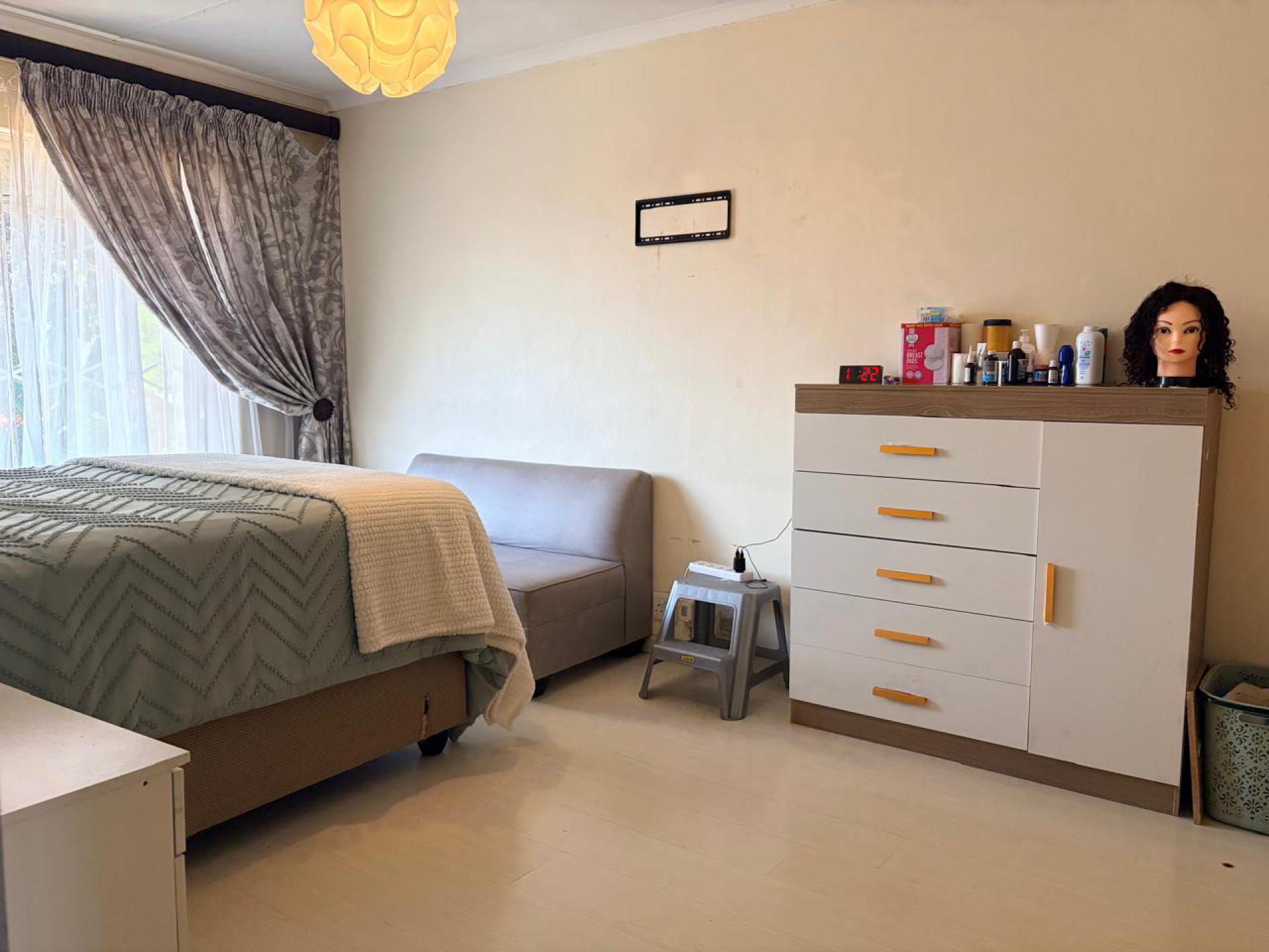  of property in Silverton