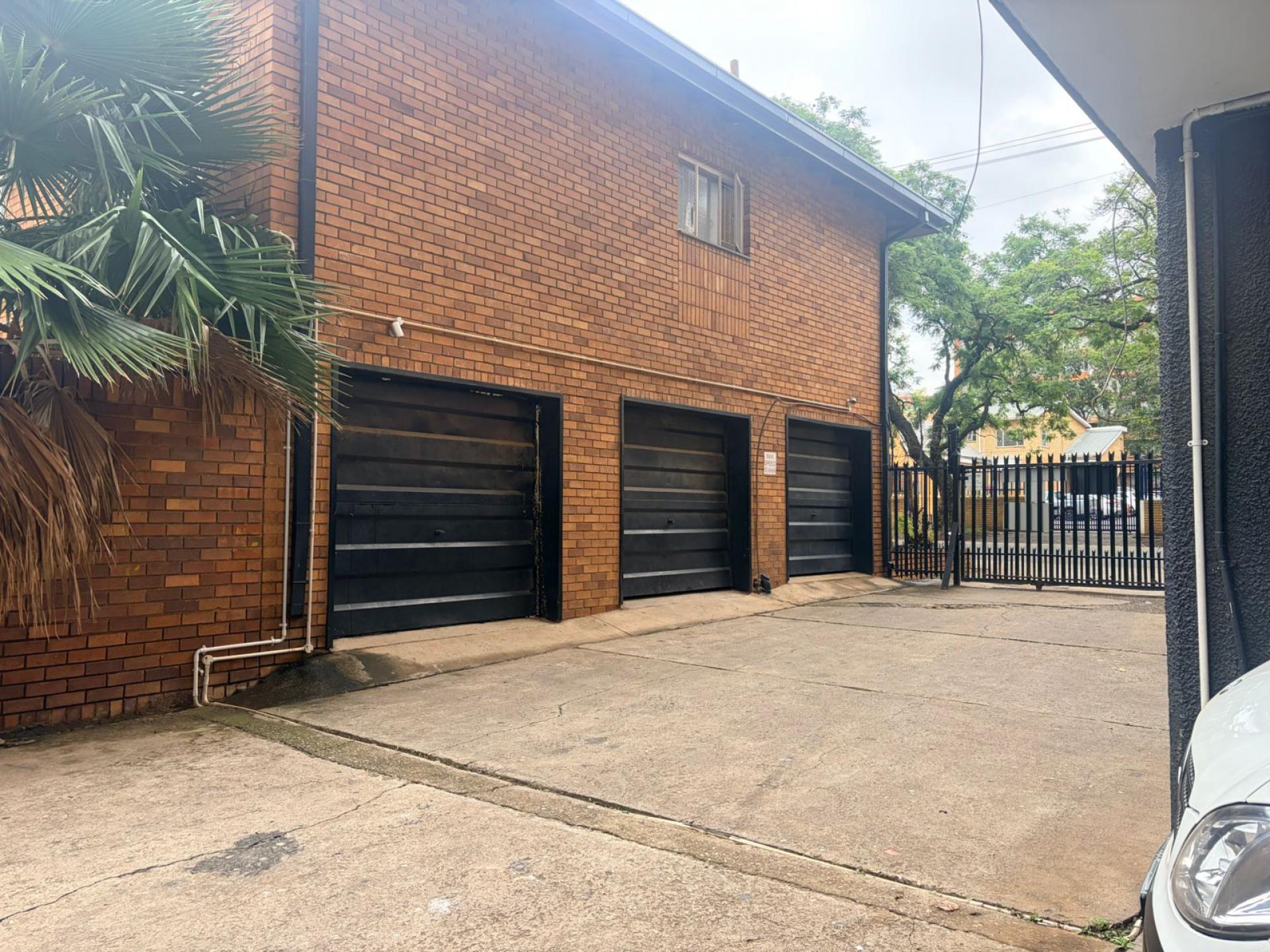  of property in Sunnyside