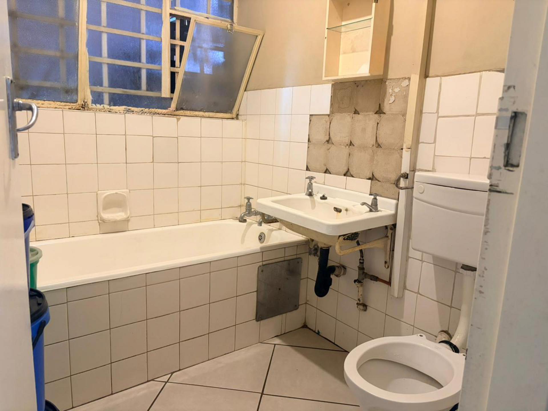  of property in Sunnyside