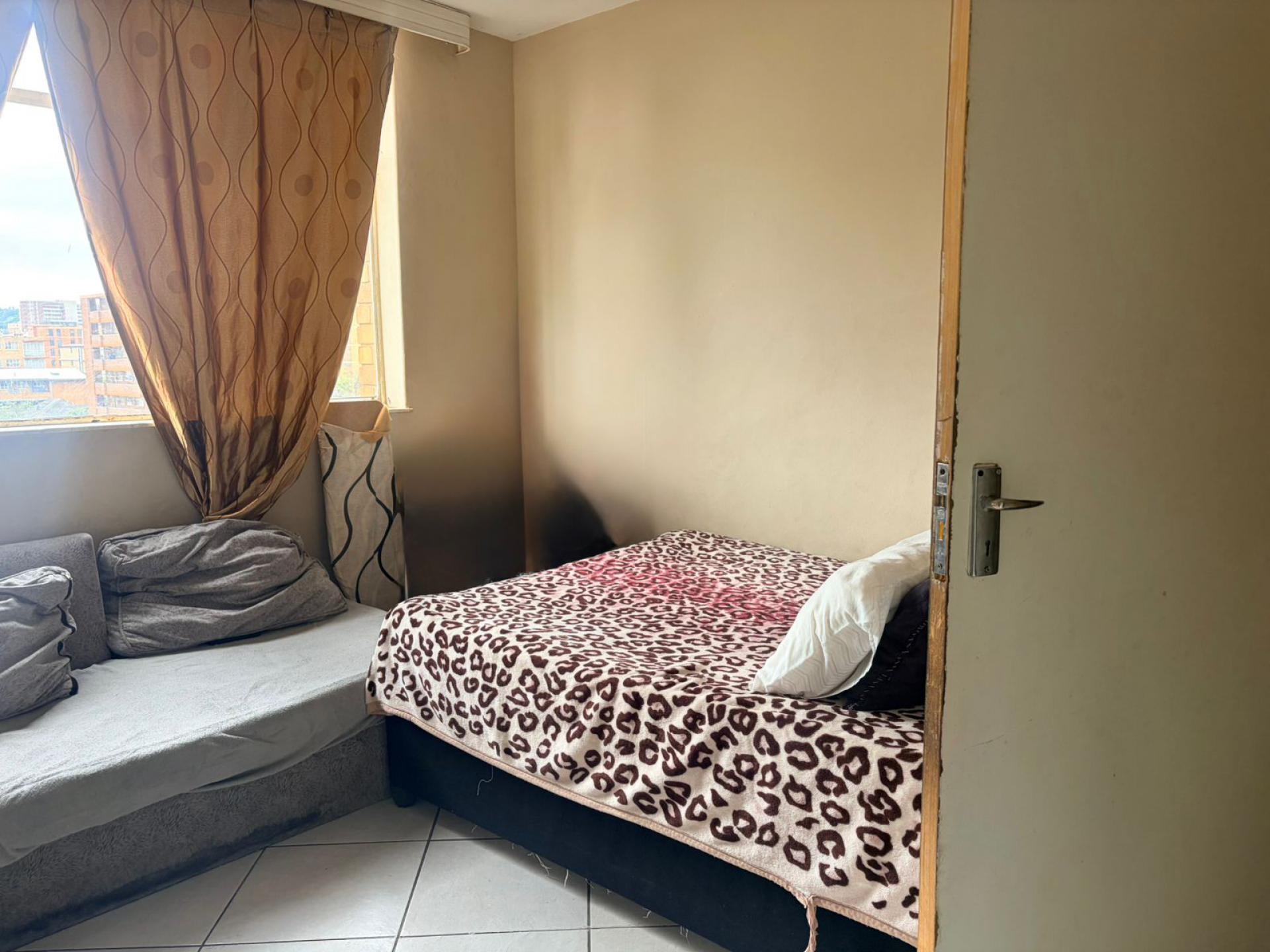  of property in Sunnyside