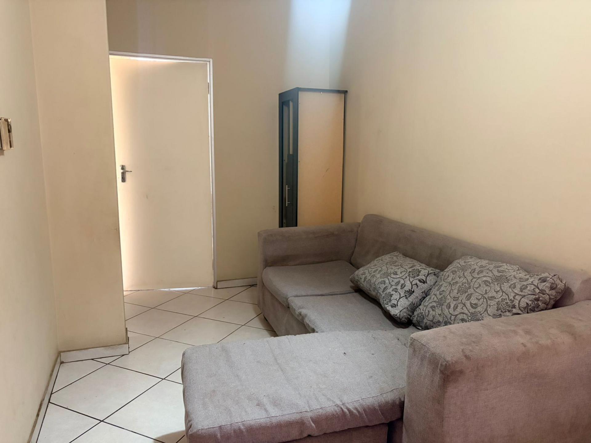  of property in Sunnyside