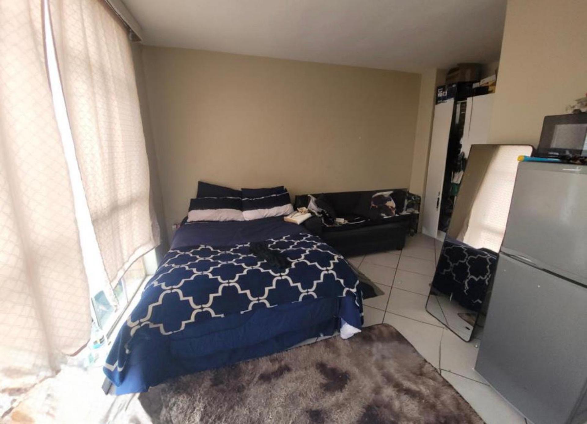  of property in Sunnyside