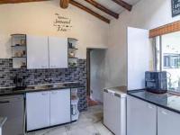  of property in Brackendowns