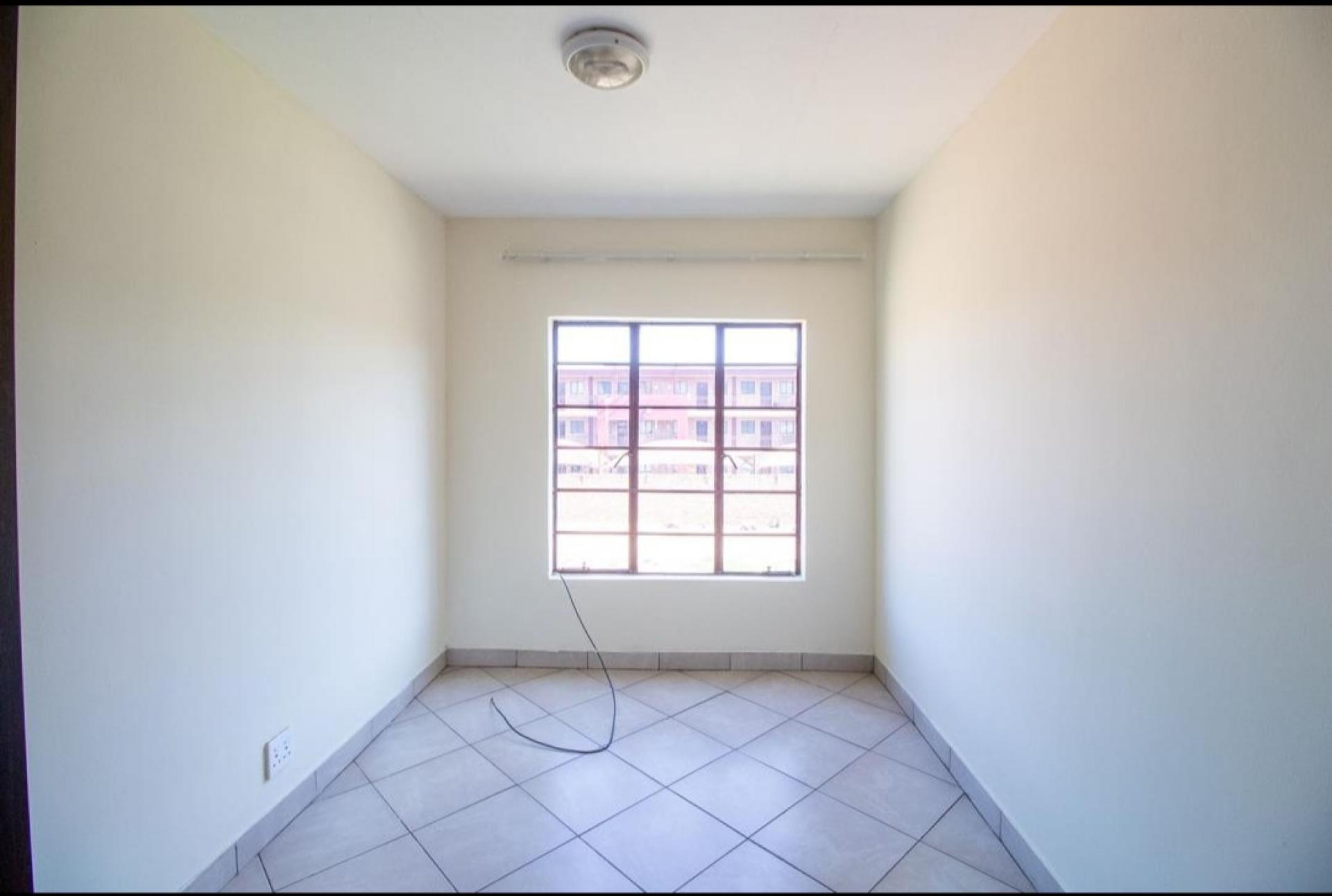  of property in Kempton Park