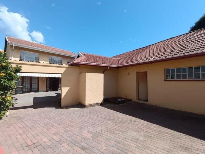 3 Bedroom House for Sale For Sale in Brackendowns - MR712272