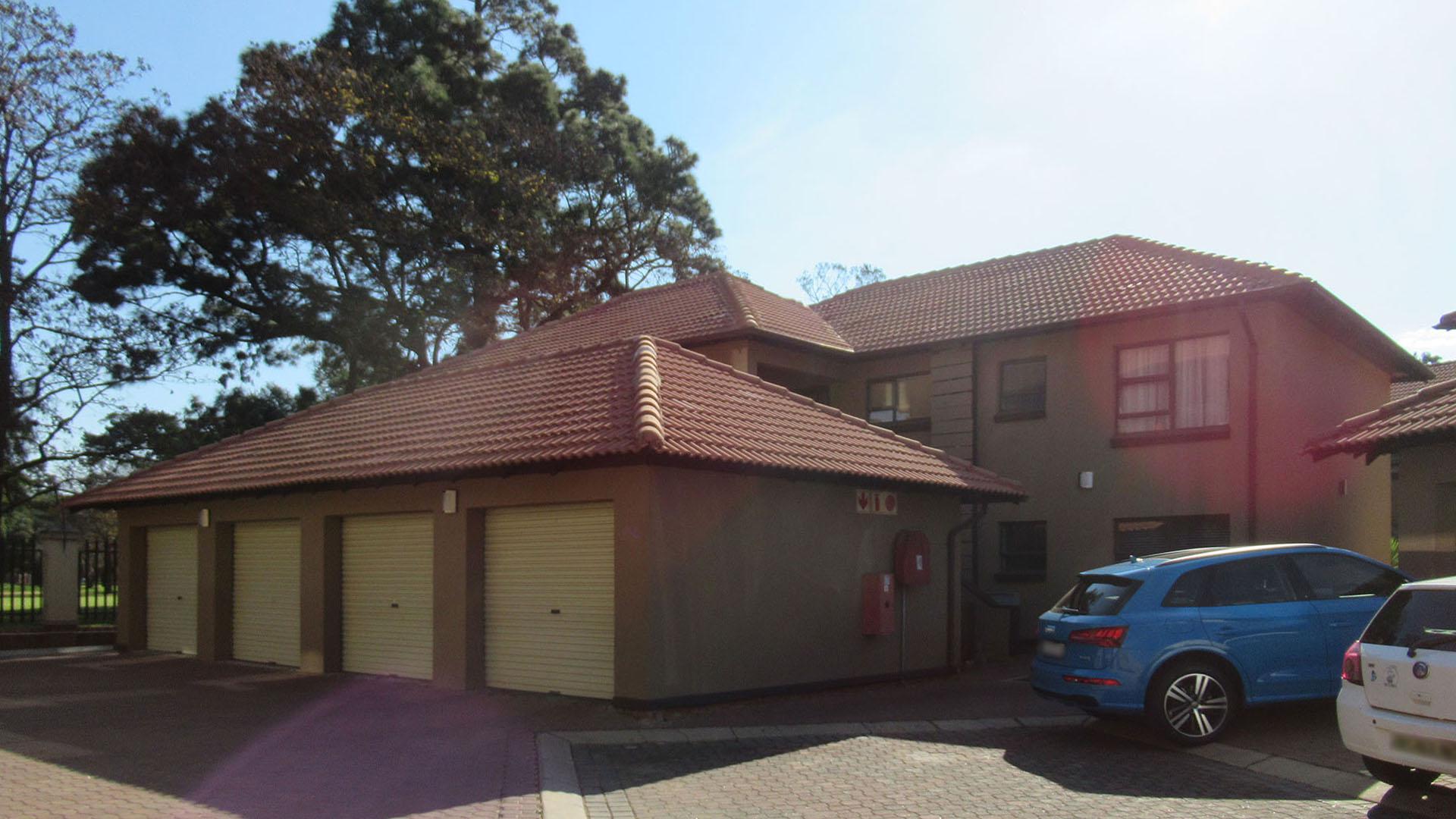 Front View of property in Comet