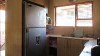 Kitchen - 7 square meters of property in Comet