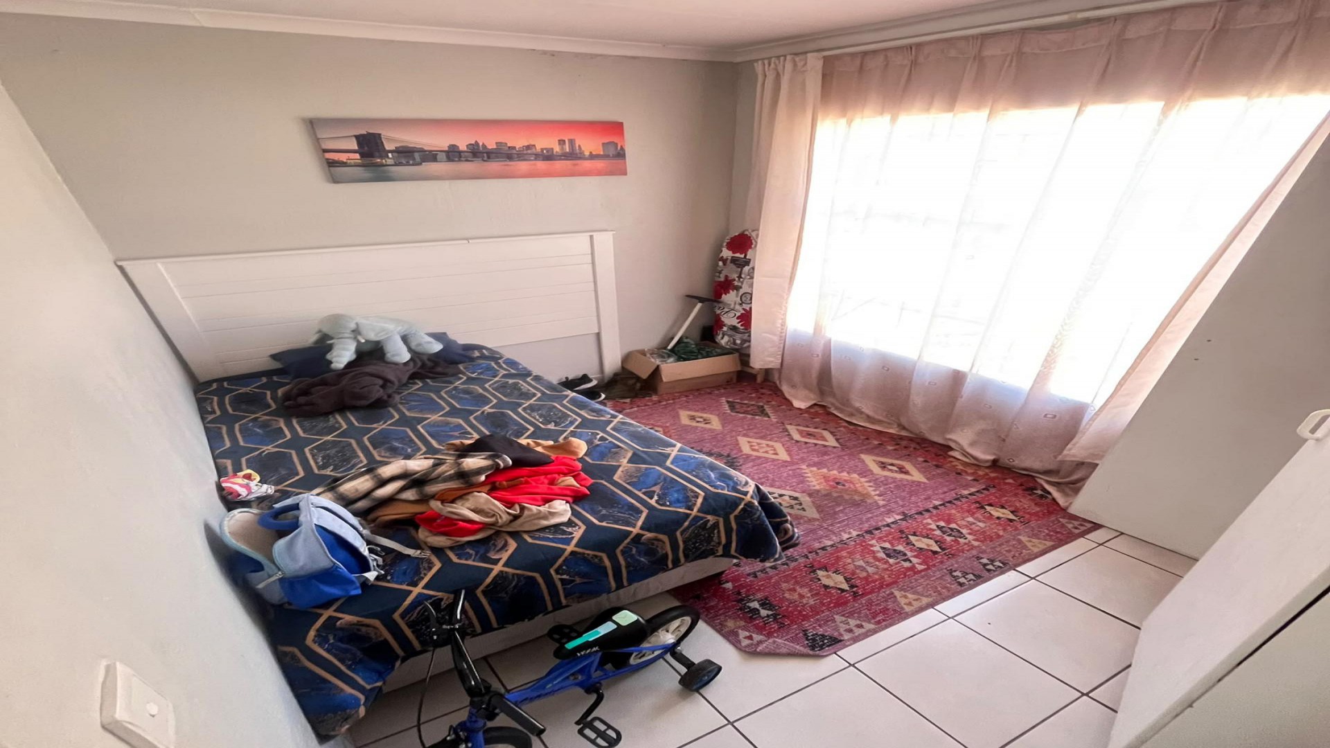 Bed Room 1 of property in Heuwelsig Estate