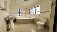 Bathroom 1 of property in Atteridgeville