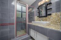  of property in Reservoir Hills KZN