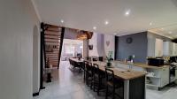 Kitchen - 46 square meters of property in Weltevreden Park