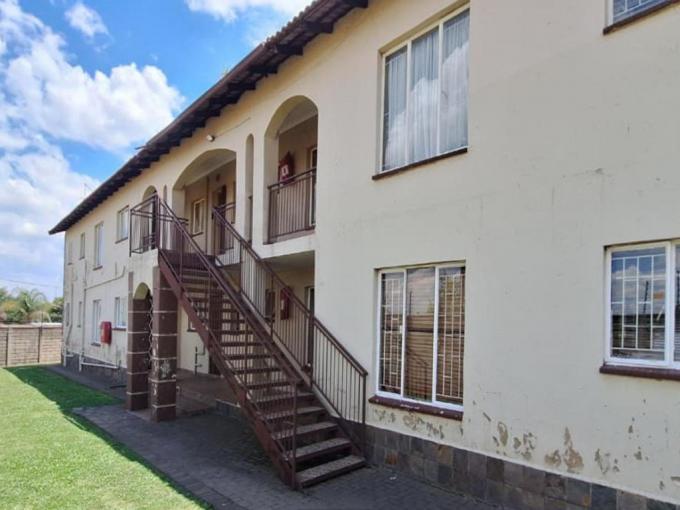 3 Bedroom Apartment for Sale For Sale in Dalpark - MR712354