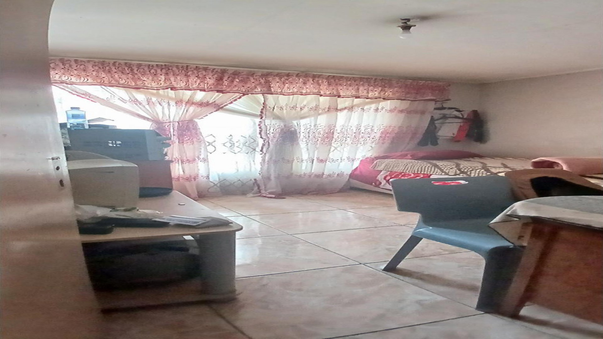 Bed Room 4 of property in Temba