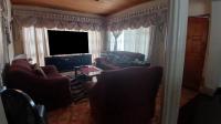 Lounges of property in Temba