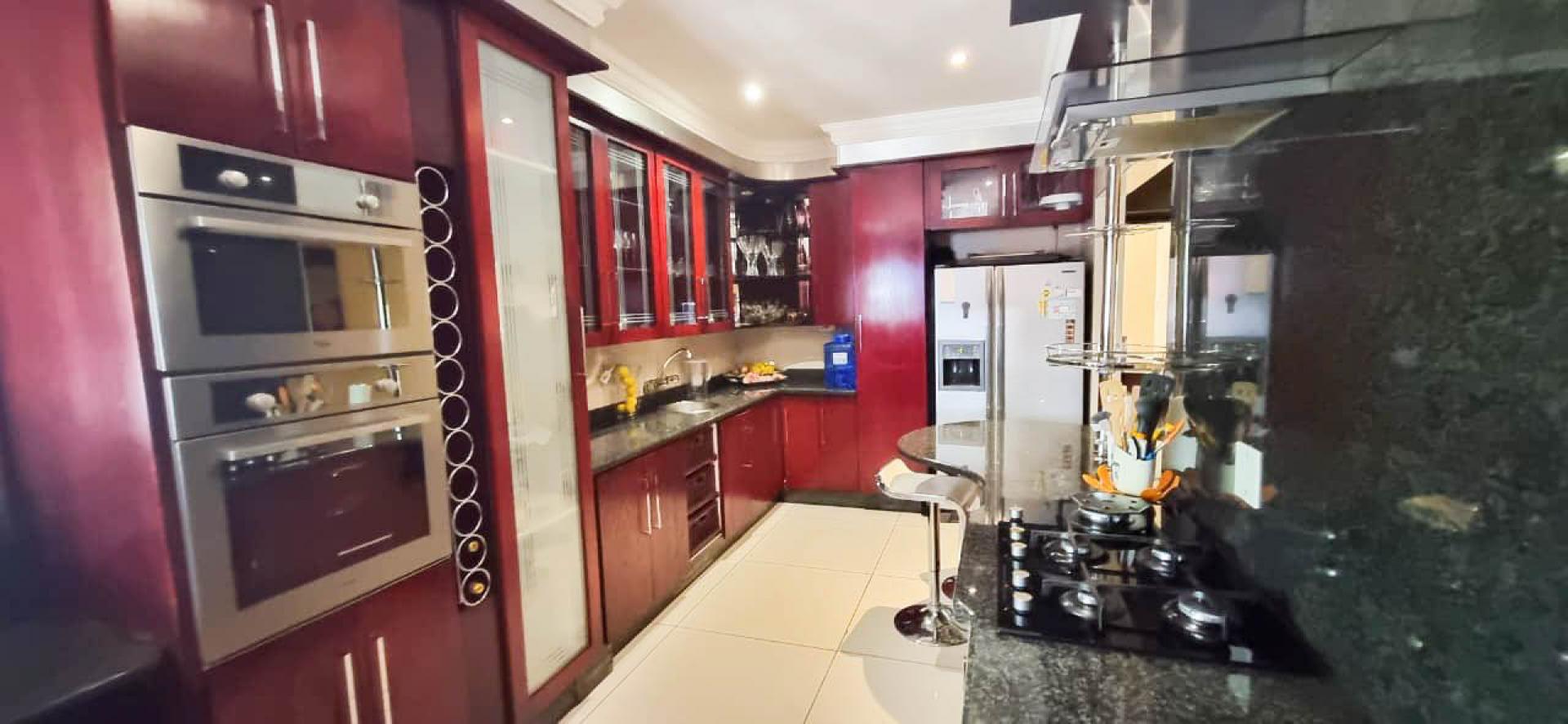  of property in Waterkloof Ridge