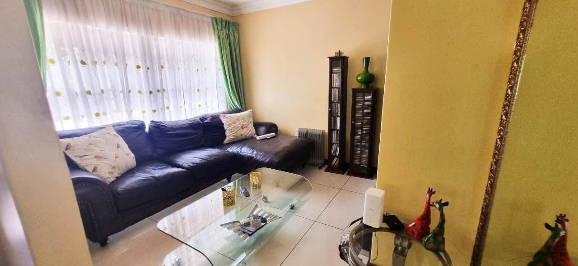  of property in Waterkloof Ridge
