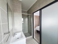  of property in Linbro Park A.H.