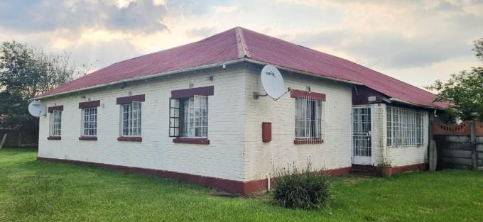 3 Bedroom House for Sale For Sale in Modder East - MR712414