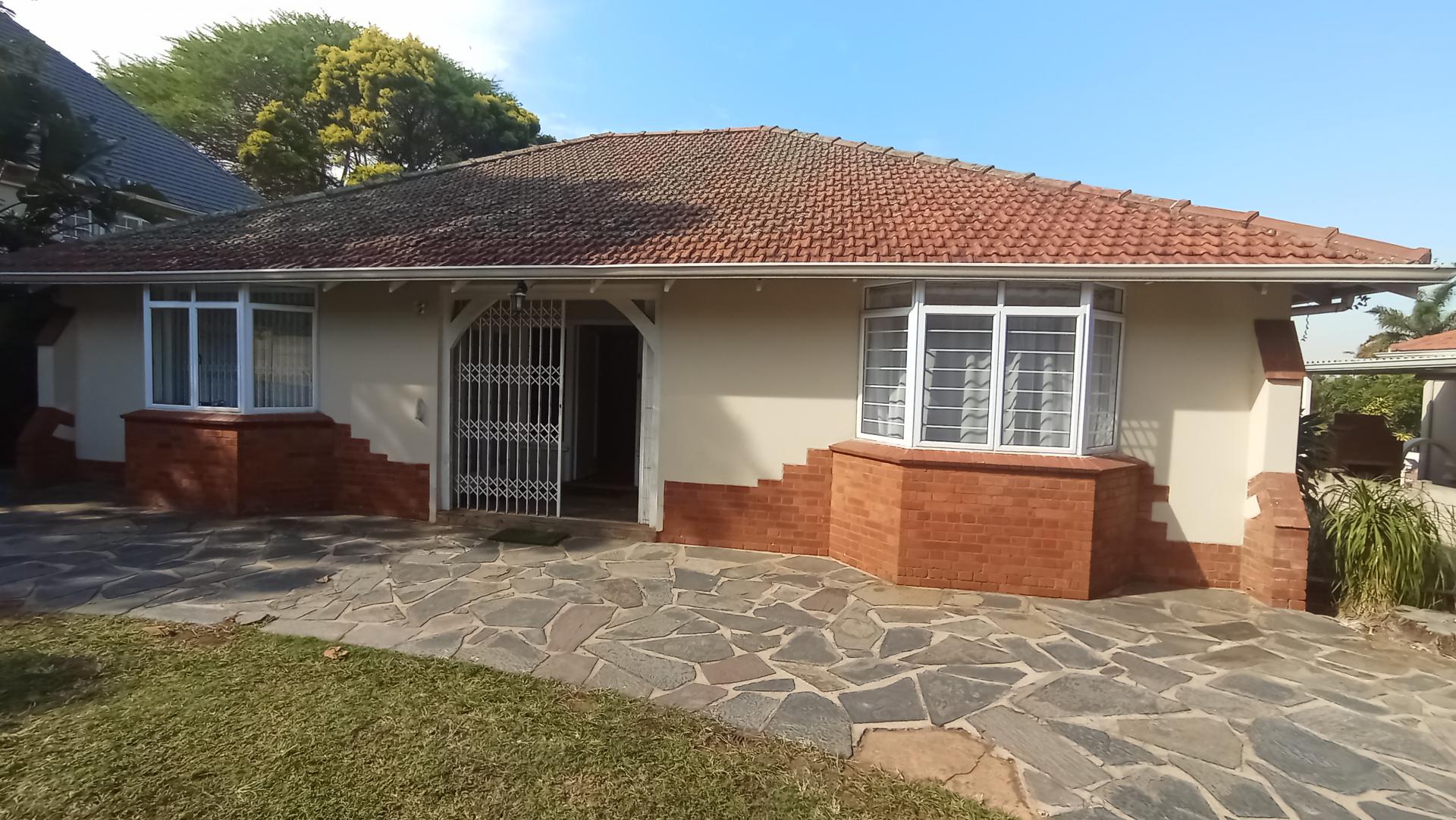 Front View of property in Bulwer (Dbn)