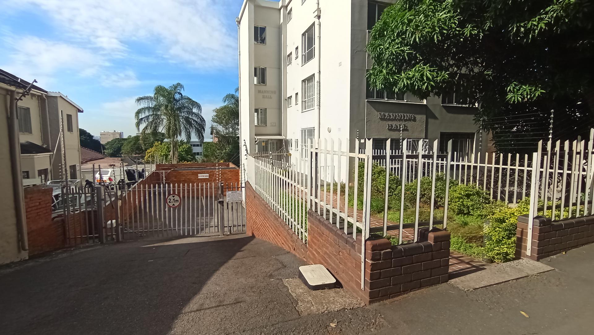 Front View of property in Bulwer (Dbn)