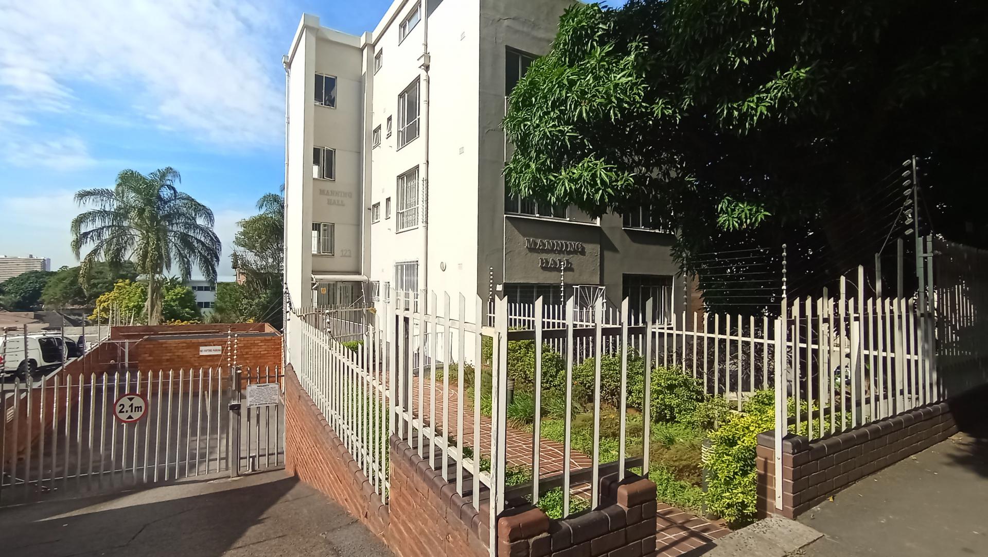 Front View of property in Bulwer (Dbn)