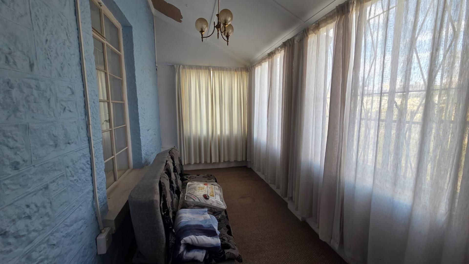 Spaces of property in Cathcart