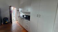 Kitchen of property in Cathcart