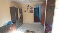 Main Bedroom - 12 square meters of property in Bombay Heights