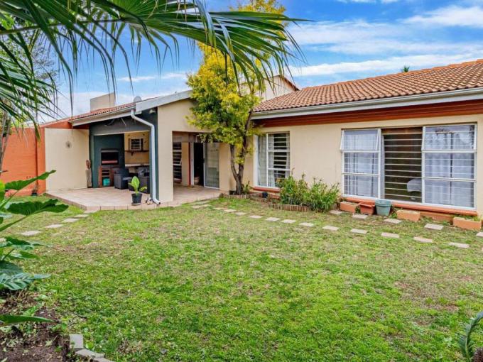 3 Bedroom Sectional Title for Sale For Sale in Northwold - MR712455