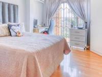  of property in Glenvista