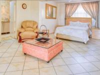  of property in Glenvista