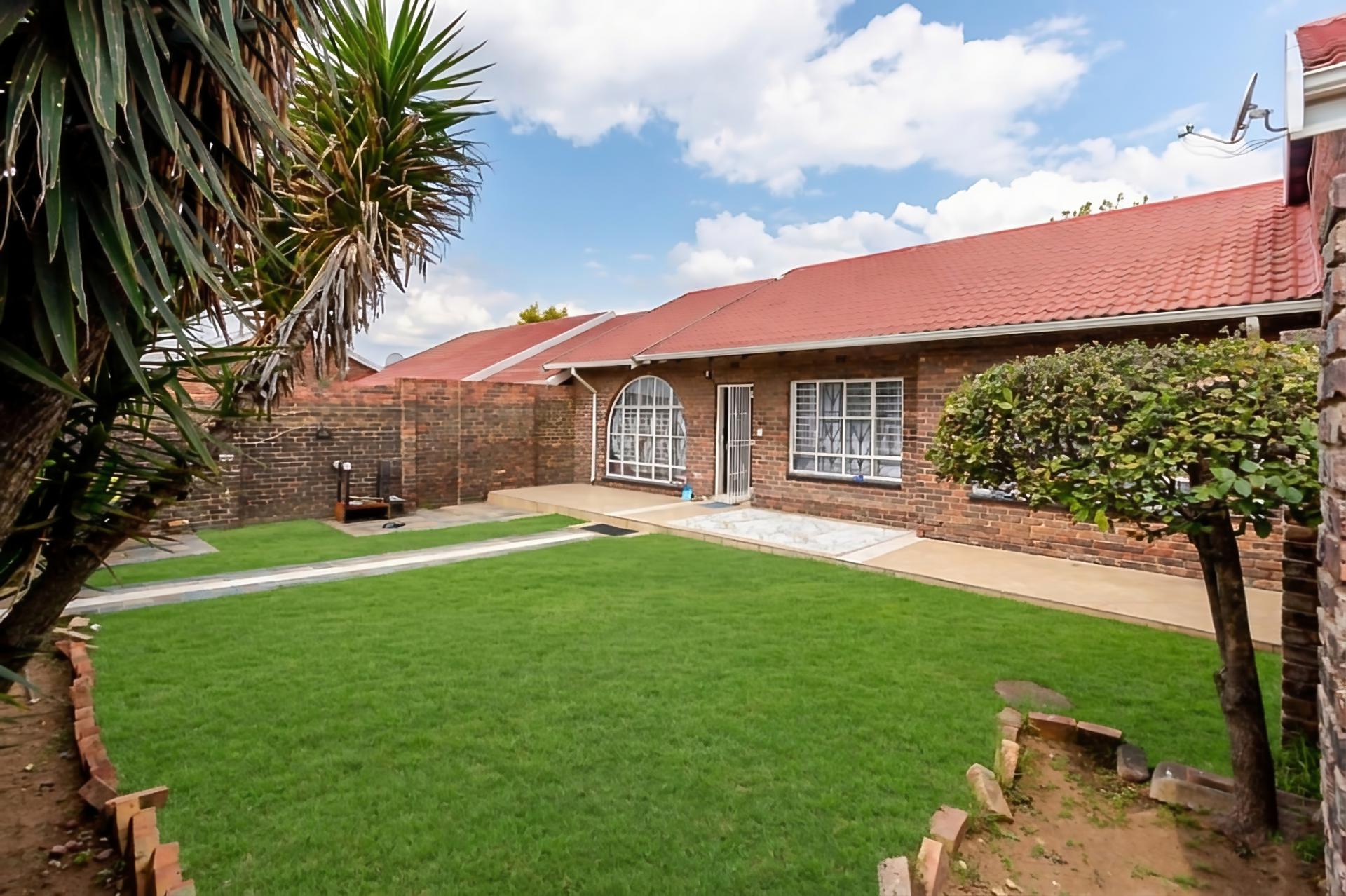  of property in Edleen