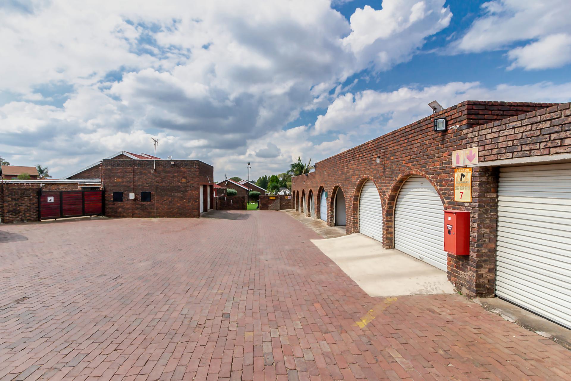  of property in Edleen