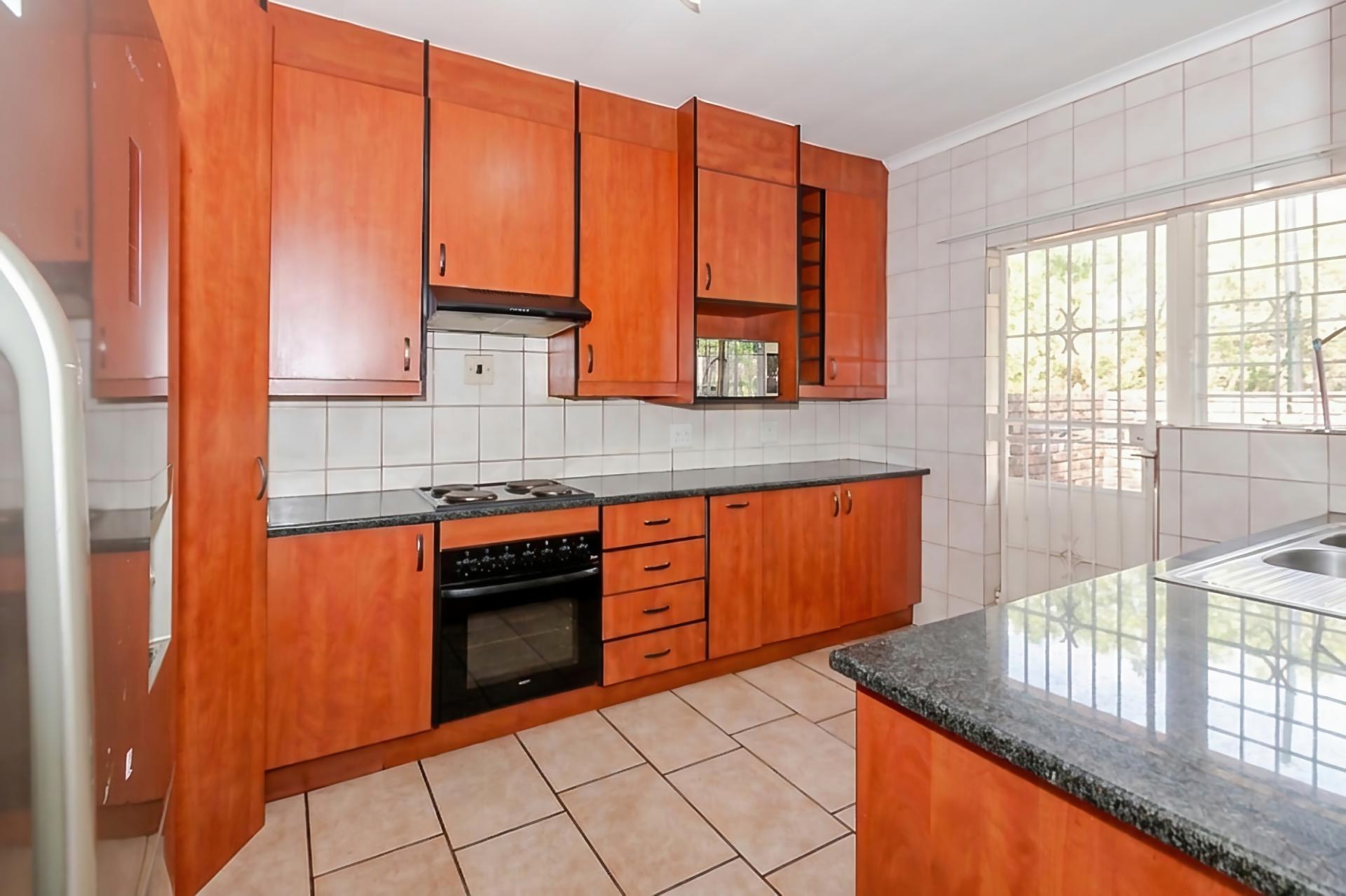  of property in Edleen