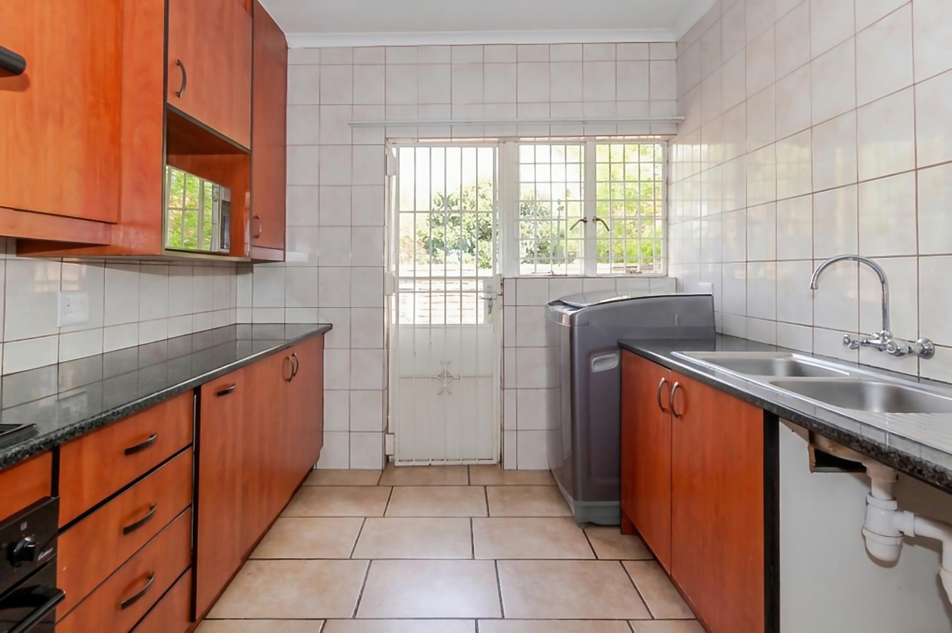  of property in Edleen