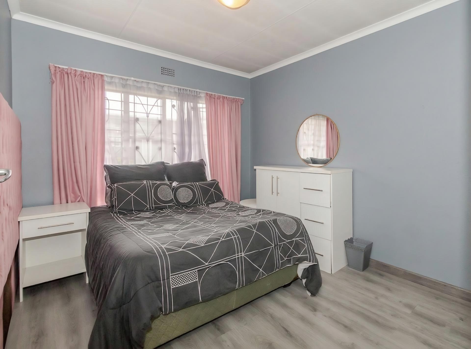  of property in Edleen