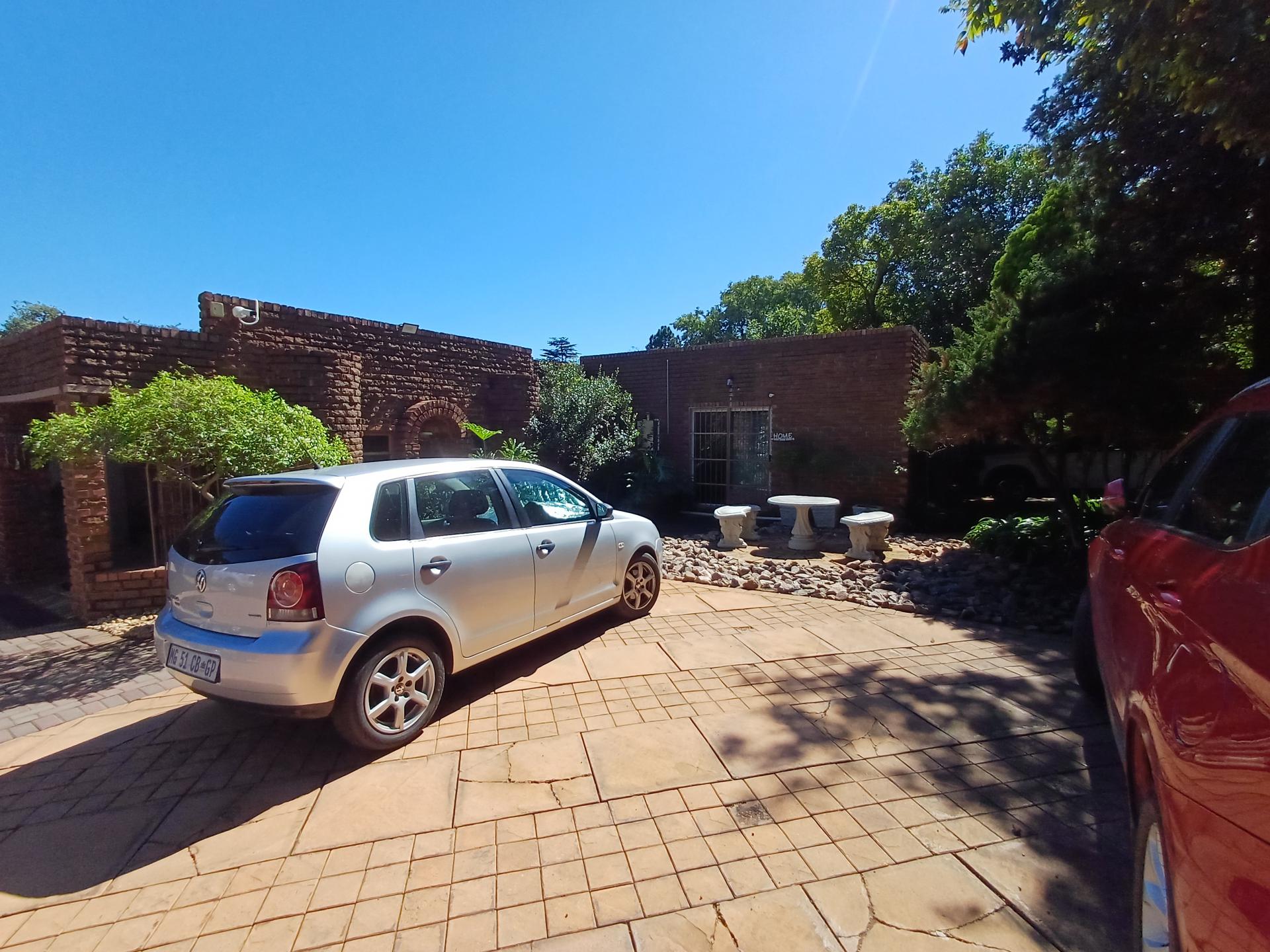  of property in Eldoraigne