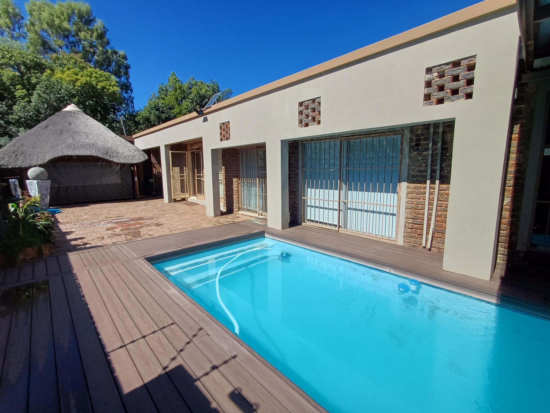  of property in Eldoraigne