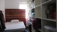 Bed Room 1 - 13 square meters of property in Newtown