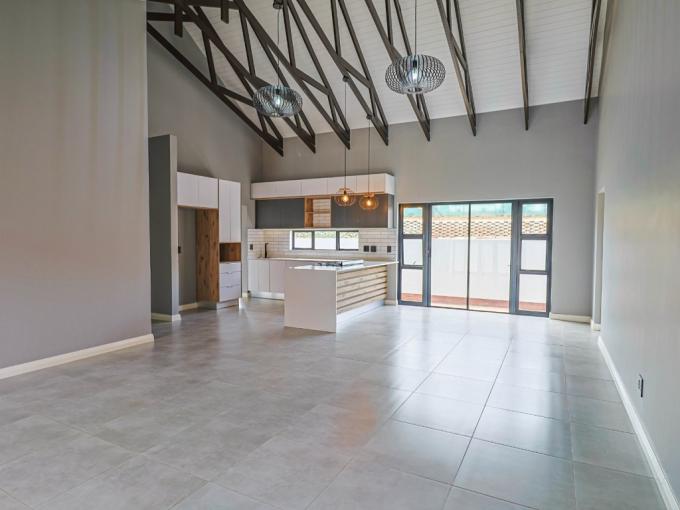2 Bedroom Simplex for Sale For Sale in Hartbeespoort - MR712552