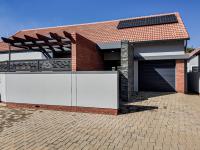  of property in Hartbeespoort