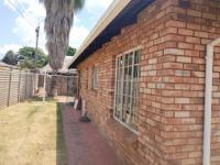  of property in Theresapark